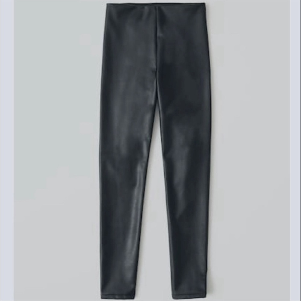 Abercrombie Vegan Leather High Rise Stretch Leggings